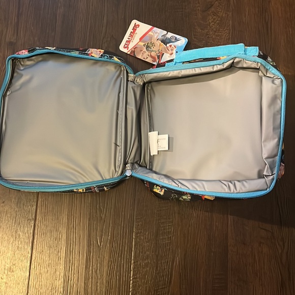 🚨4/$13🚨 DC League of Super Pets Lunchbox - Picture 4 of 7